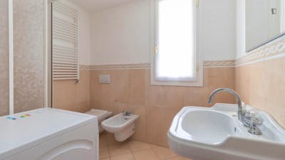 Comfortable double-bedroom apartment in Sanremo