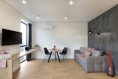 Stylish Comfortable Building w/ Terrace + Coworking