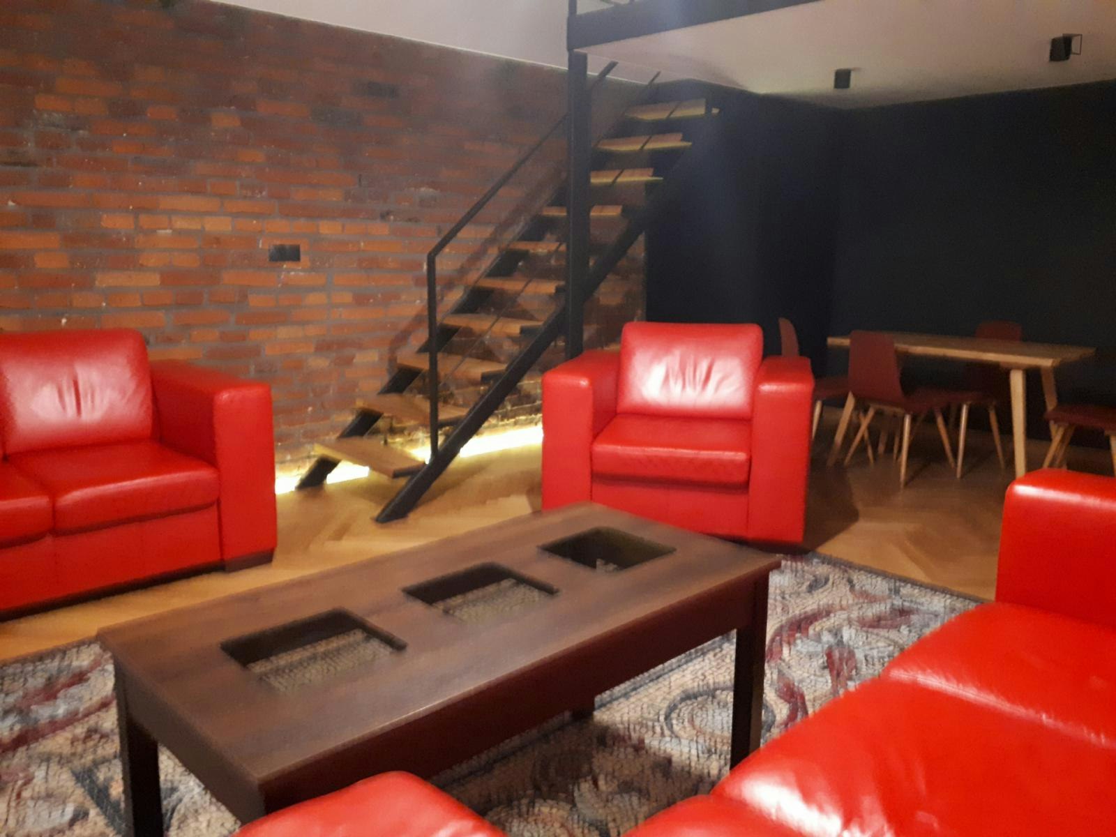 Comfortable 2-bedroom apartment in the centre of Lodz