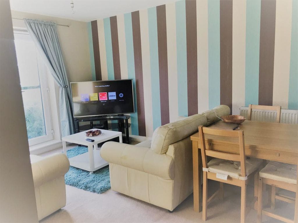 Modern two bedroom apartment in Basingstoke