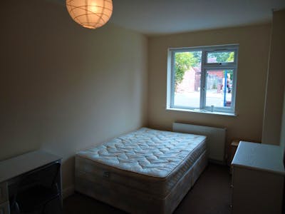 Single bedroom in Fallowfield  - Gallery -  1