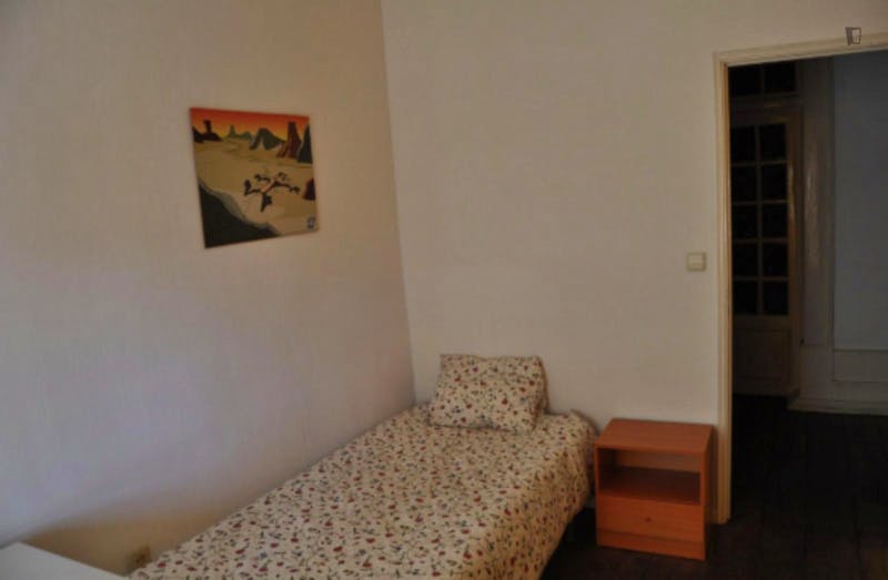 Nice single bedroom in Covilhã 
