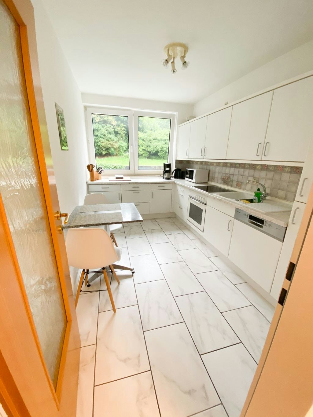 close to the center of Wuppertal/Remscheid - beautiful apartment in the countryside with a view of the garden - close to the city
