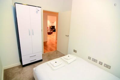 Snug single bedroom in Kilburn  - Gallery -  2
