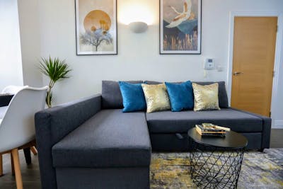 Stylish one-bedroom apartment in Watford