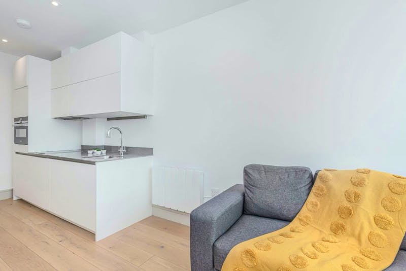 Newly Onboarded Elegant & Modern One Bedroom apartment in Broad House, Harrow with city views