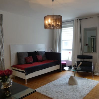 Exclusive apartment, very quiet location in the trendy district of Unterbilk-Hafen