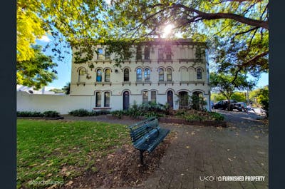Park Side - Surry Hills  - Gallery -  2