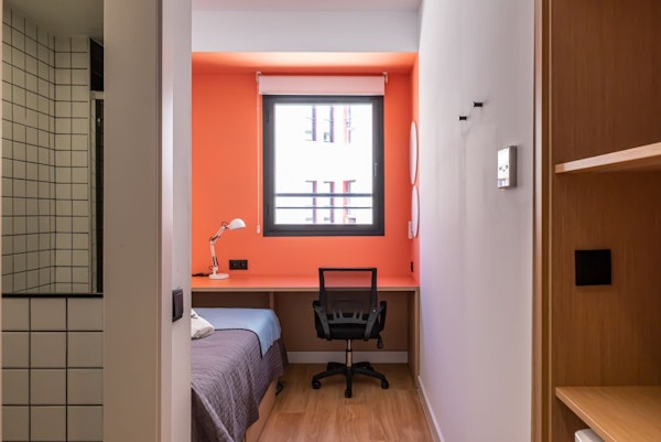 Totally new single room in the center of Malaga