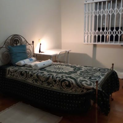 Comfortable single bedroom in Vila Real