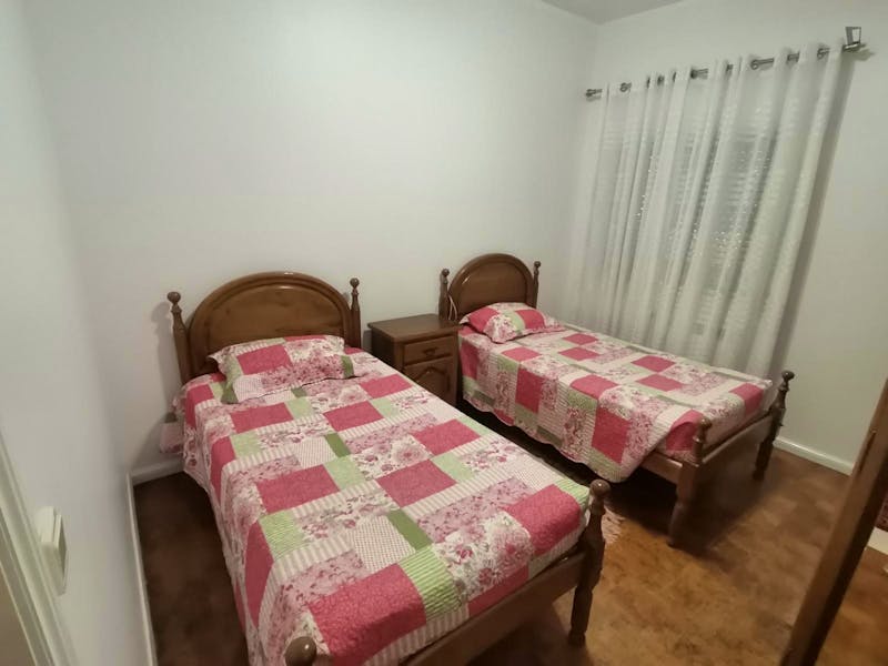 Very cosy twin bedroom in Sanfins