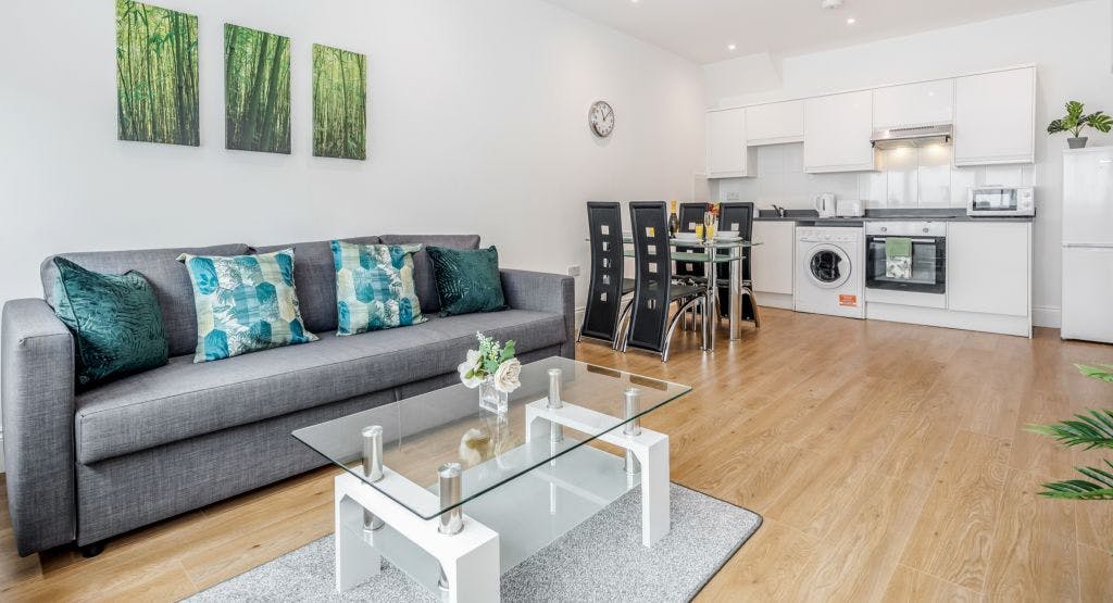 Apartment 2 Bed Watford Town Centre (Modernview Serviced Accommodation)