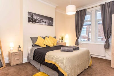 Comfortable 3 Bed Flat Close to Train Station + free Netflix