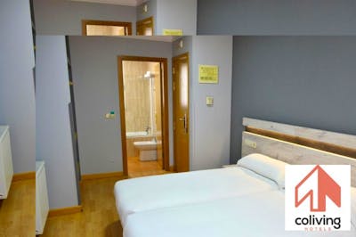 Cozy hotel room in Oviedo