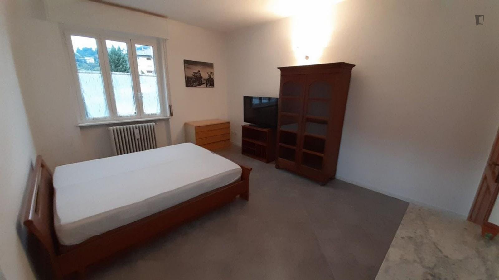 Double bedroom in a 3-bedroom apartment in Loreto
