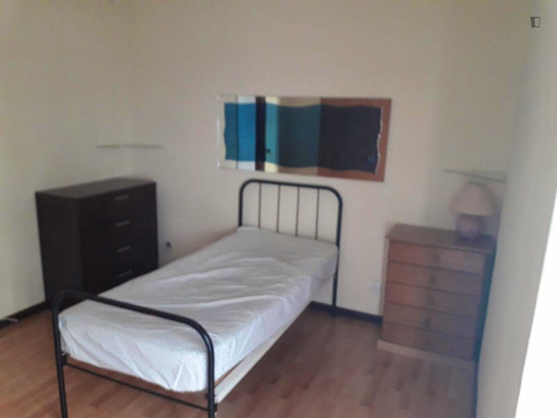 Great single bedroom in Covilhã