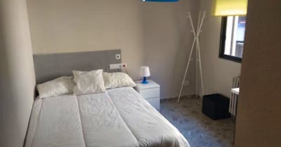 Shared apartment: Room for rent in Carrer de Baldoví