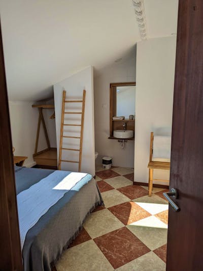 Very nice double ensuite bedroom, in Ferrel  - Gallery -  2