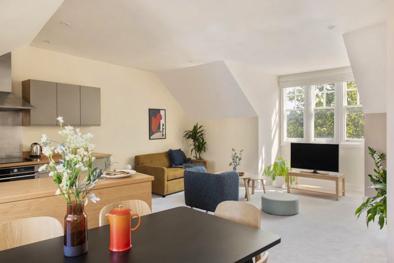 Beautiful two-bedroom apartment with twin beds / central location in Bristol