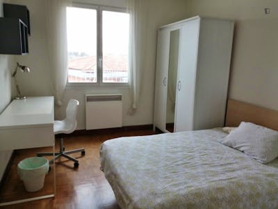 Double bedroom close to Universidad Pública de Navarra